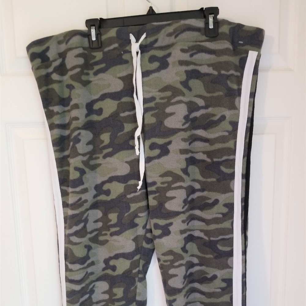 Derek Heart Jrs Plus Lounge Pants NWOT 3X